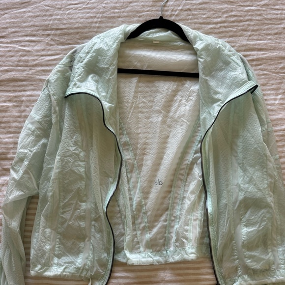 Alo full zip jacket (S) - Picture 3 of 4